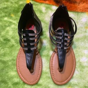 Goldtoe studded black flat sandals - 6